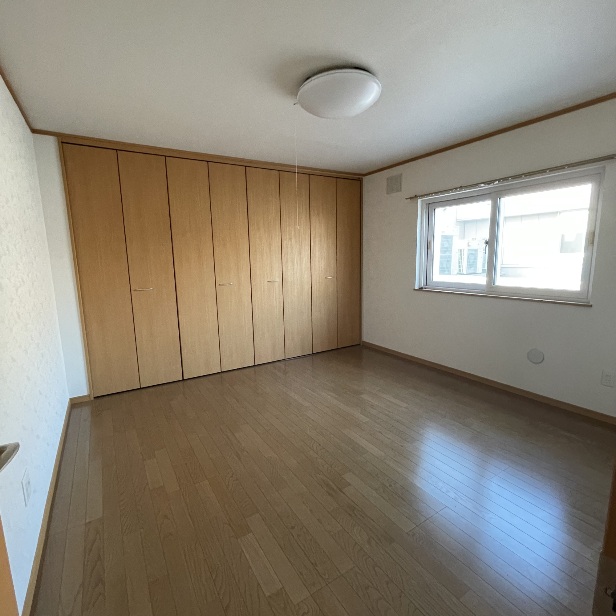 登別市新生町2丁目23-11　店舗付住宅の洋室