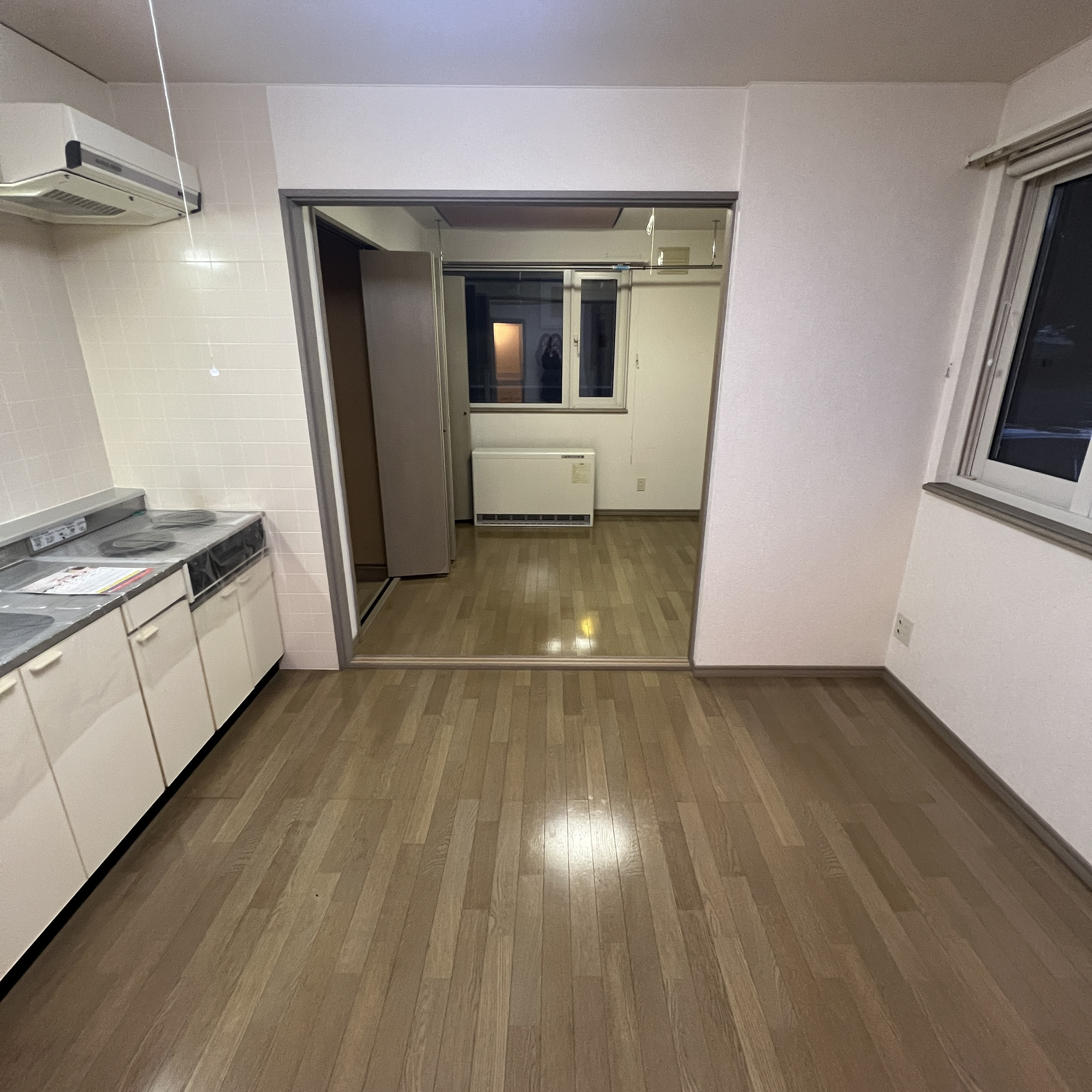 室蘭市高砂町4丁目34-3　ハイツT　の居間・リビング|1階