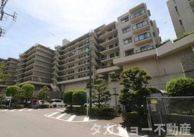 ライオンズマンション蘇我・青葉の森公園二番館の外観