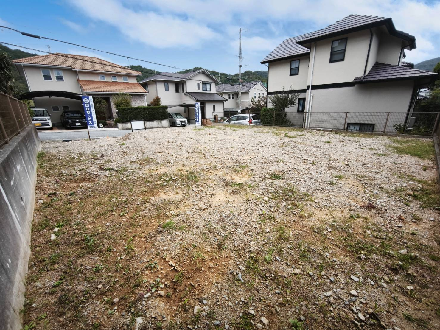川西市南野坂１丁目　売土地の外観|高低差もなくフラットな形状です