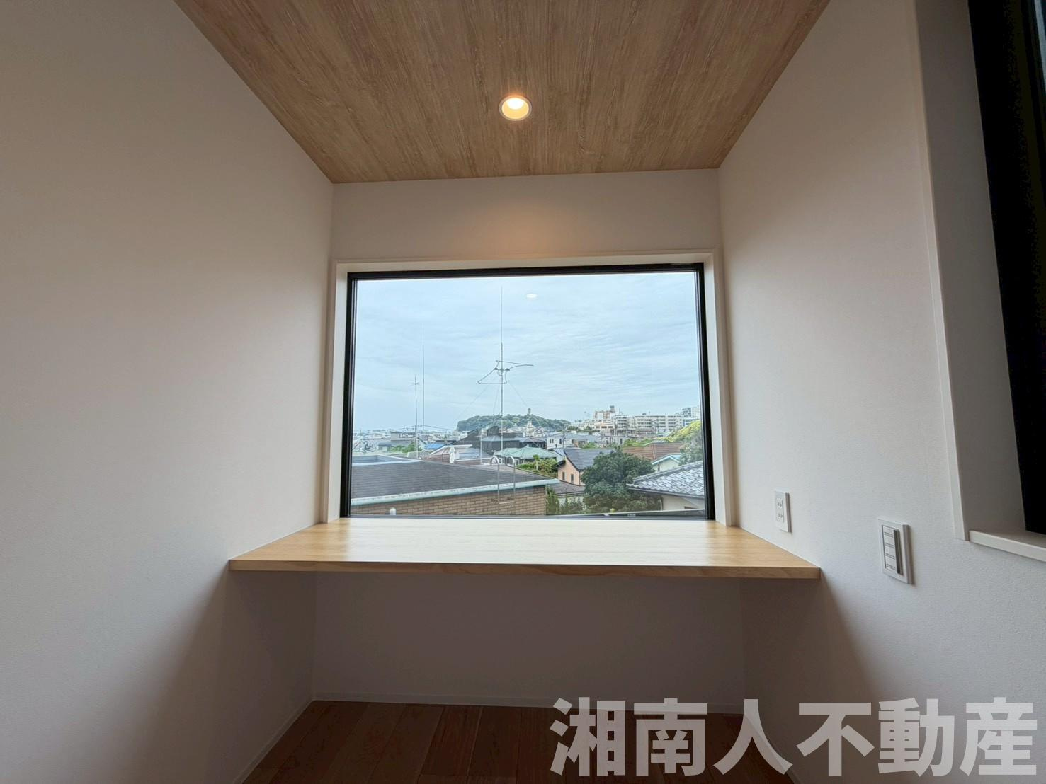 鎌倉市腰越５丁目２８０－２４新築戸建ての洋室