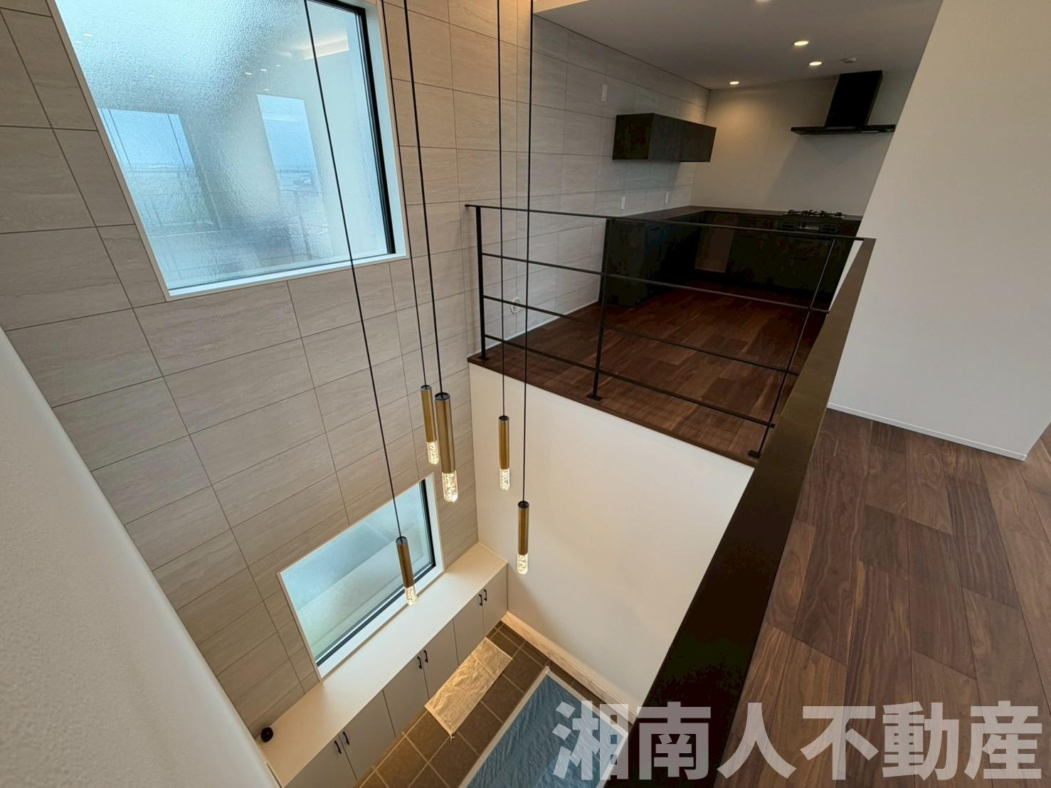 鎌倉市腰越５丁目２８０－２４新築戸建ての玄関|玄関です