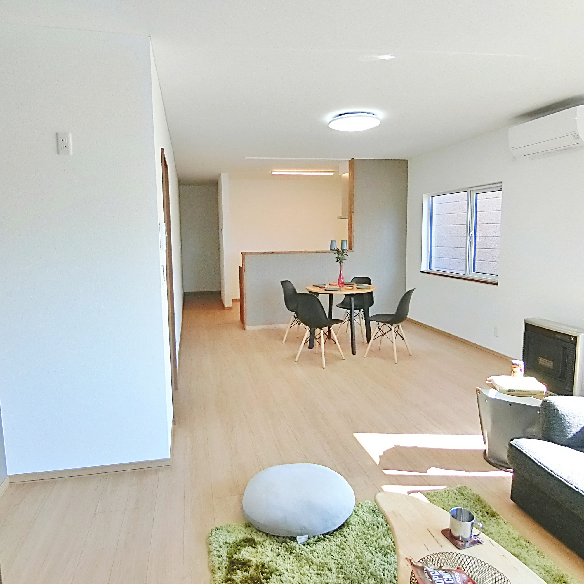 伊達市舟岡町45-51　中古住宅の居間・リビング