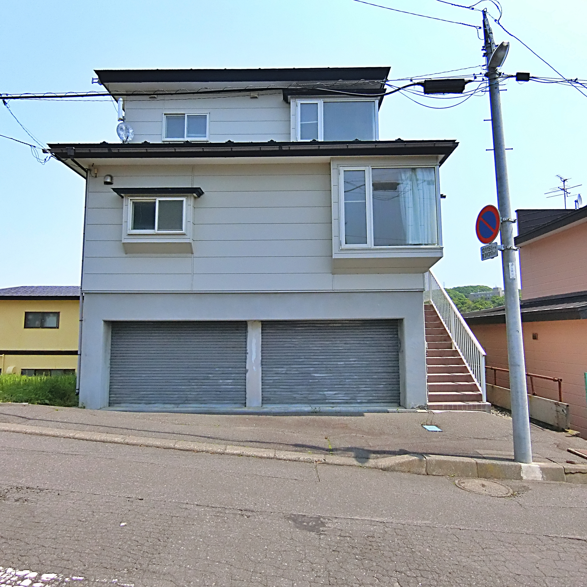 室蘭市栄町1丁目8-15　中古住宅の外観