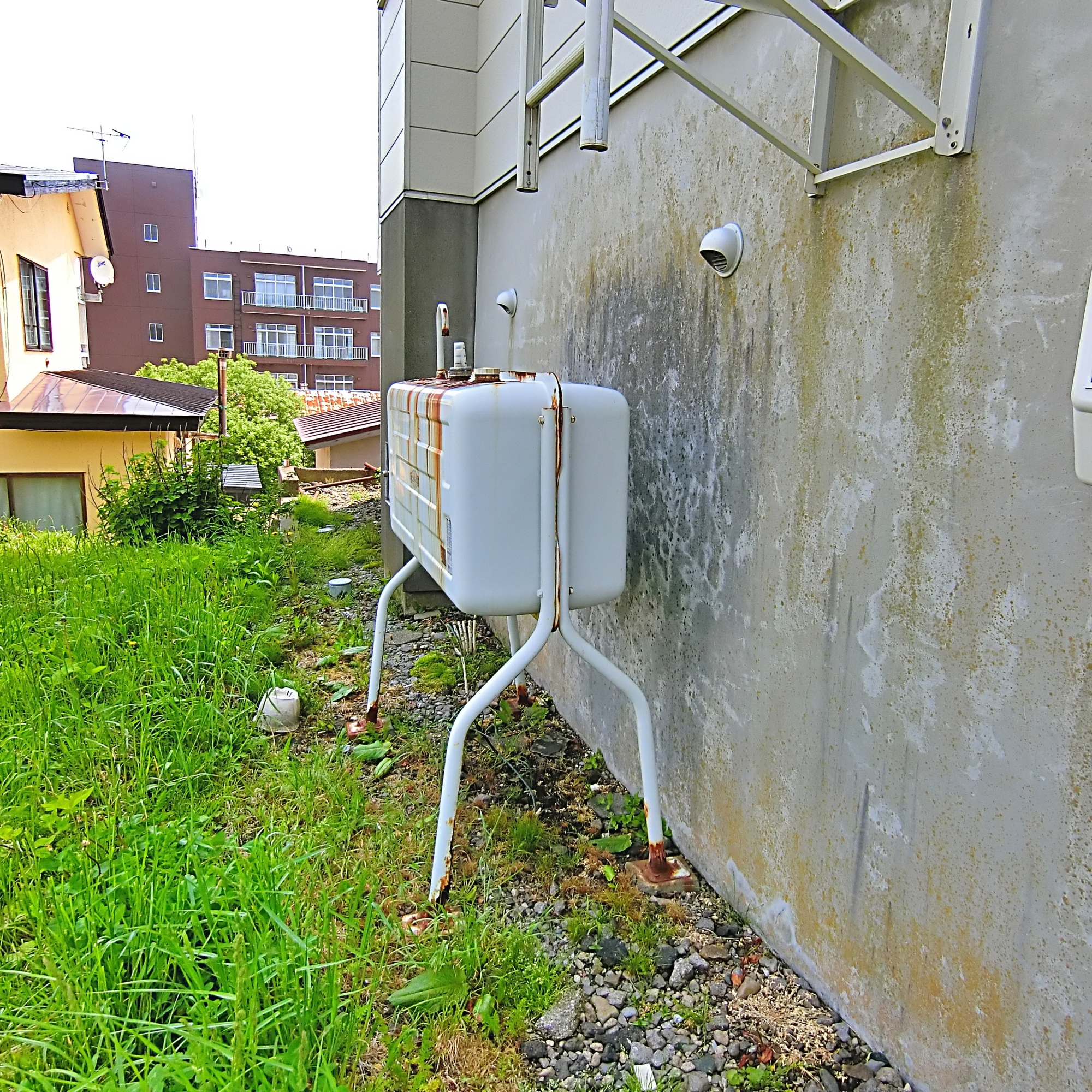室蘭市栄町1丁目8-15　中古住宅の庭