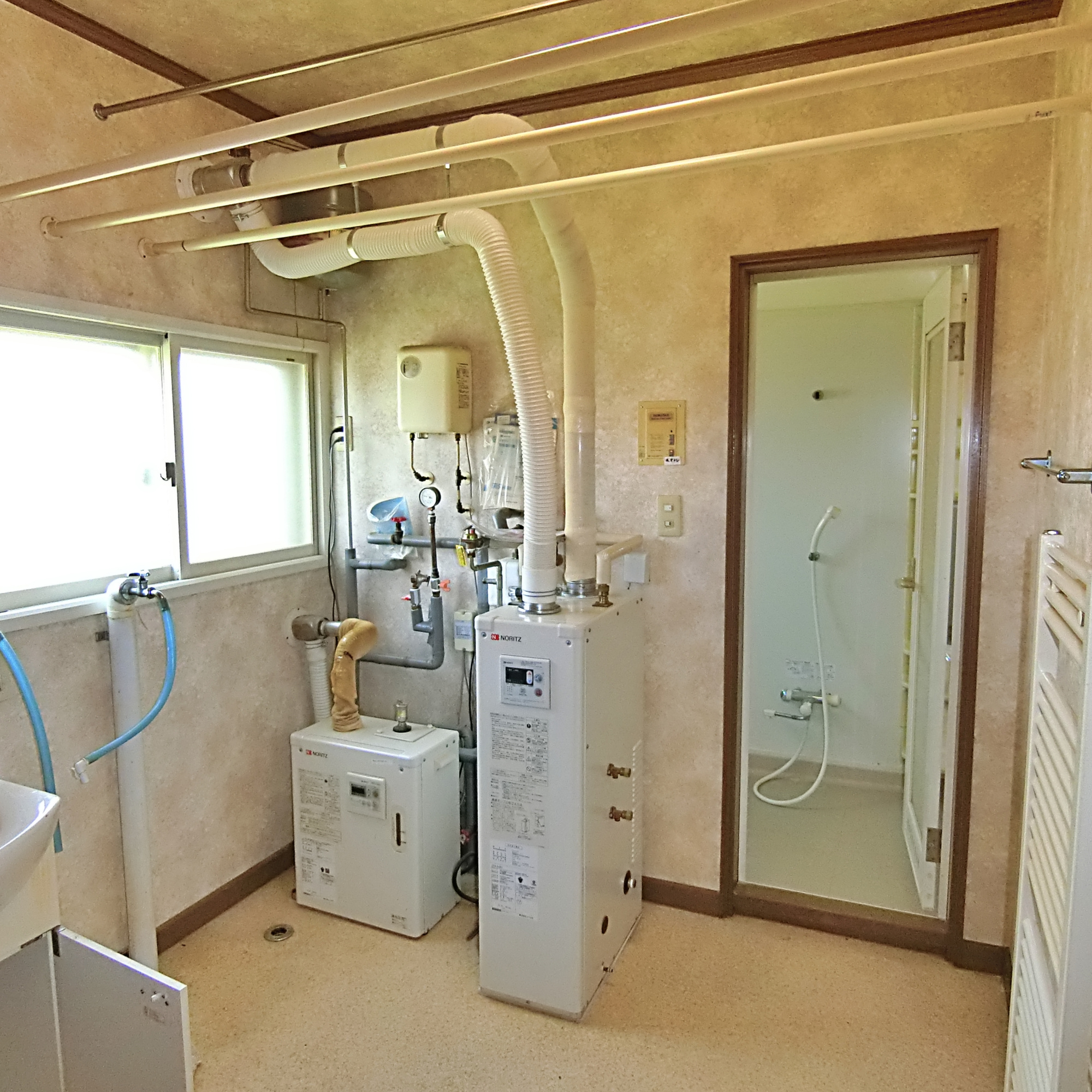 室蘭市栄町1丁目8-15　中古住宅の脱衣所