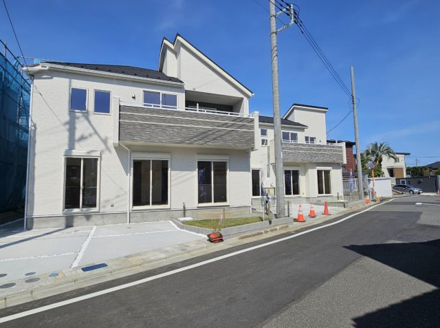 横浜市瀬谷区北新 新築戸建て【仲介手数料無料】カースペース2台の外観