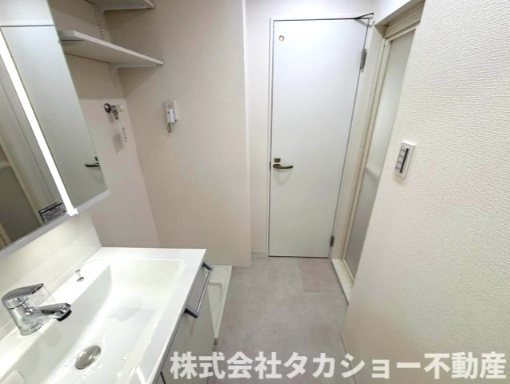 高洲二丁目住宅7番　11号棟のランドリースペース