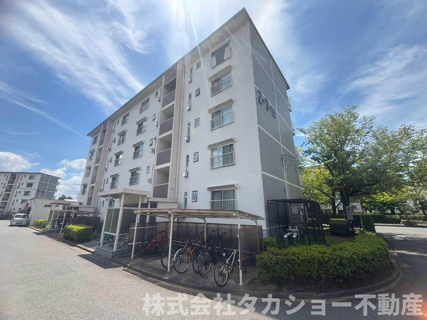高洲二丁目住宅7番　11号棟の外観|外観もきれいです