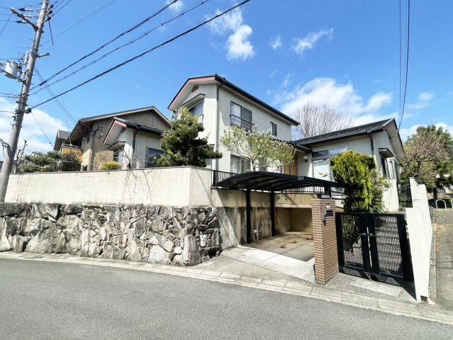 西京区御陵峰ケ堂町　戸建の外観|現地外観写真です（2025年4月撮影）