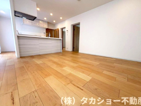 東建ニューハイツ検見川　4号棟の居間・リビング