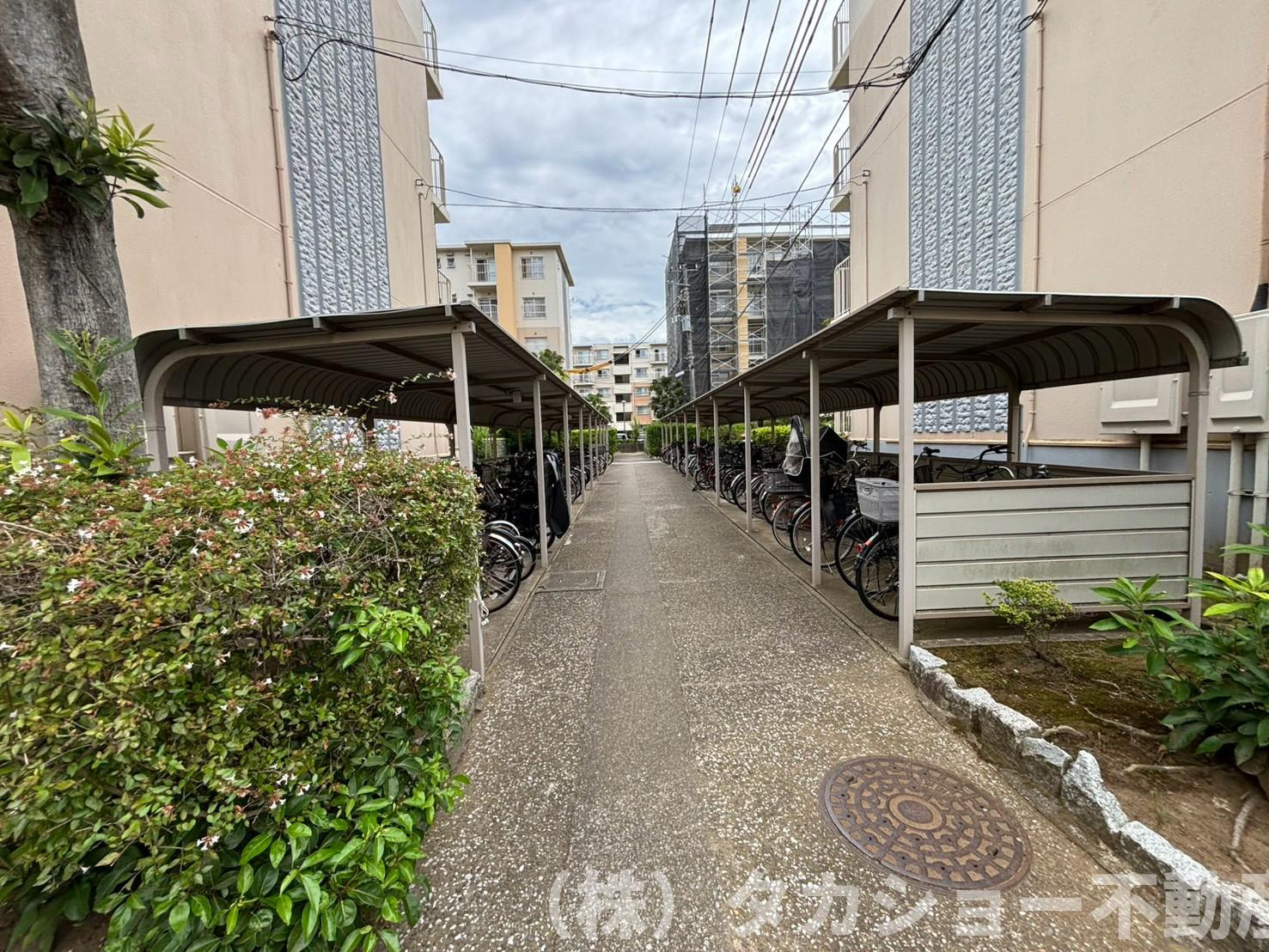 東建ニューハイツ検見川　4号棟の駐輪場