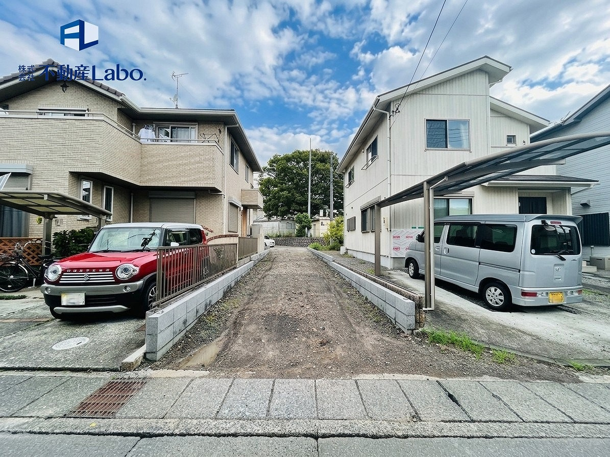 ハートフルタウン　葵区羽鳥6丁目1406番　全1棟　の前面道路含む現地写真|同モデルハウスもご案内可能です。
お気軽にお問い合わせください。