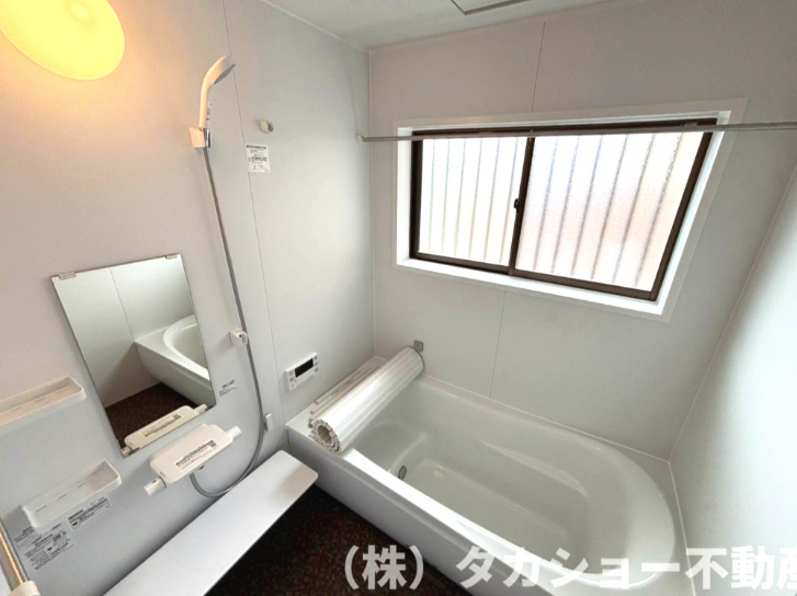 市原市松ヶ島一丁目　中古戸建の浴室