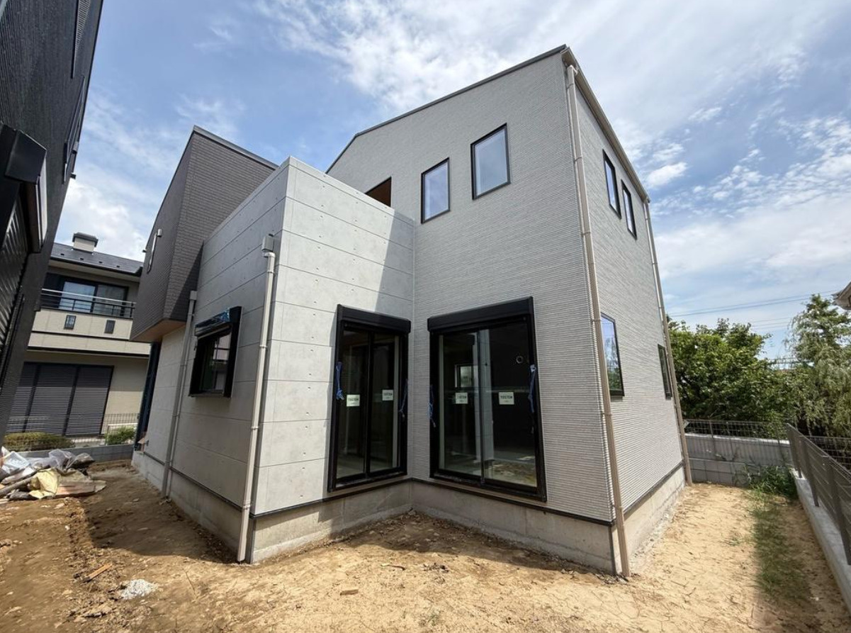 横浜市磯子区洋光台4丁目 新築戸建て【仲介手数料無料】カースペース3台の外観