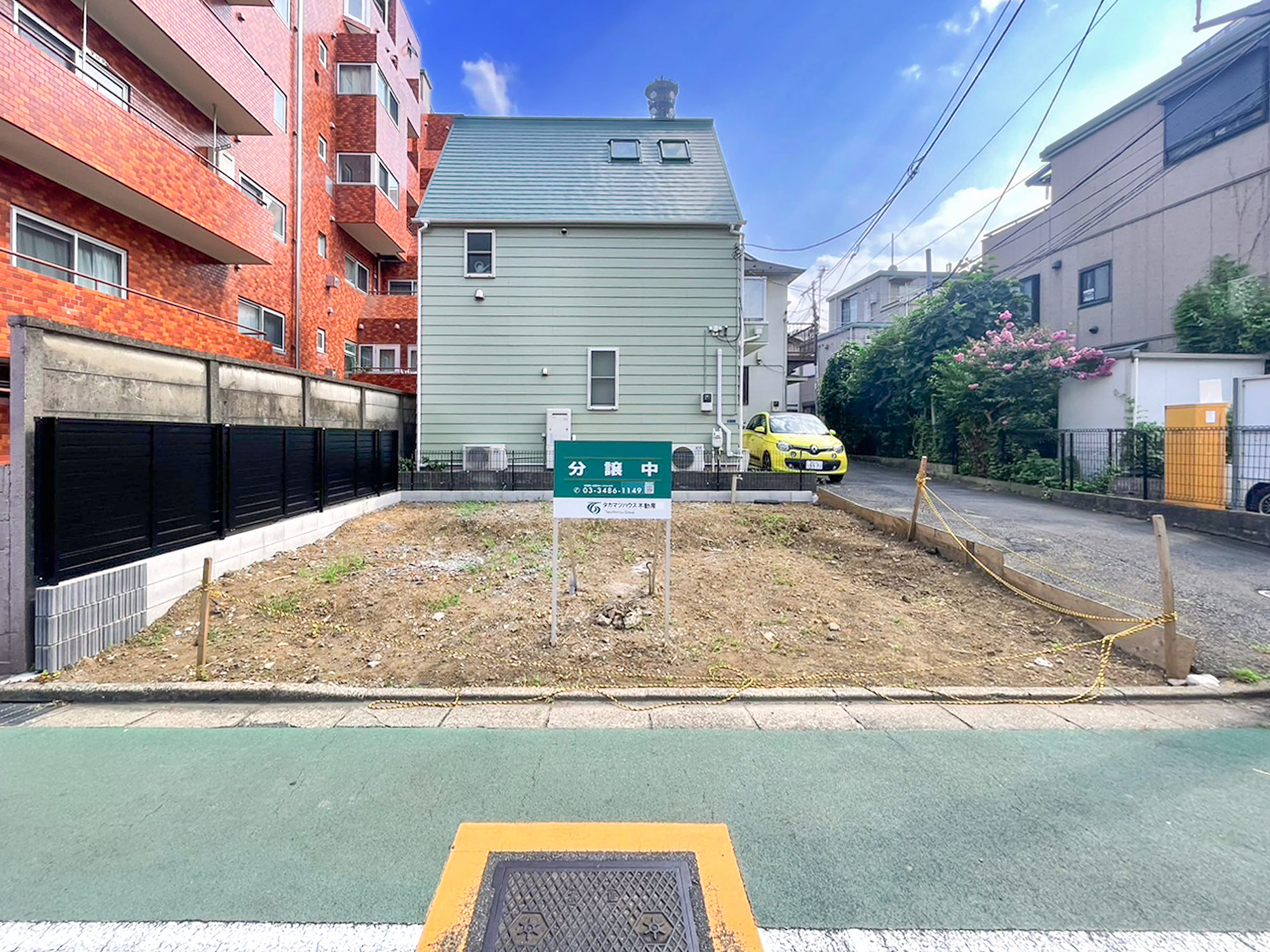 新築分譲［ミラクラス市谷加賀町］　の前面道路含む現地写真|現地写真（2026年7月撮影）