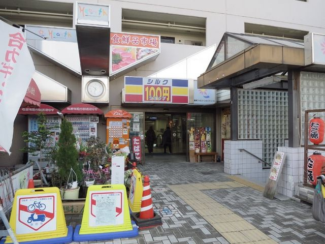 豊津ファミリー店舗の外観|外観もきれいです