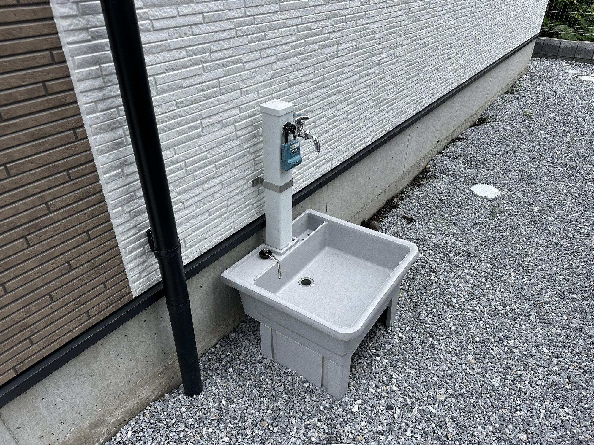 宇都宮市鶴田町１期　新築住宅全２棟の設備|お庭には、立水栓があるのでお子様のお庭遊び後もすぐに手洗いが可能です♪