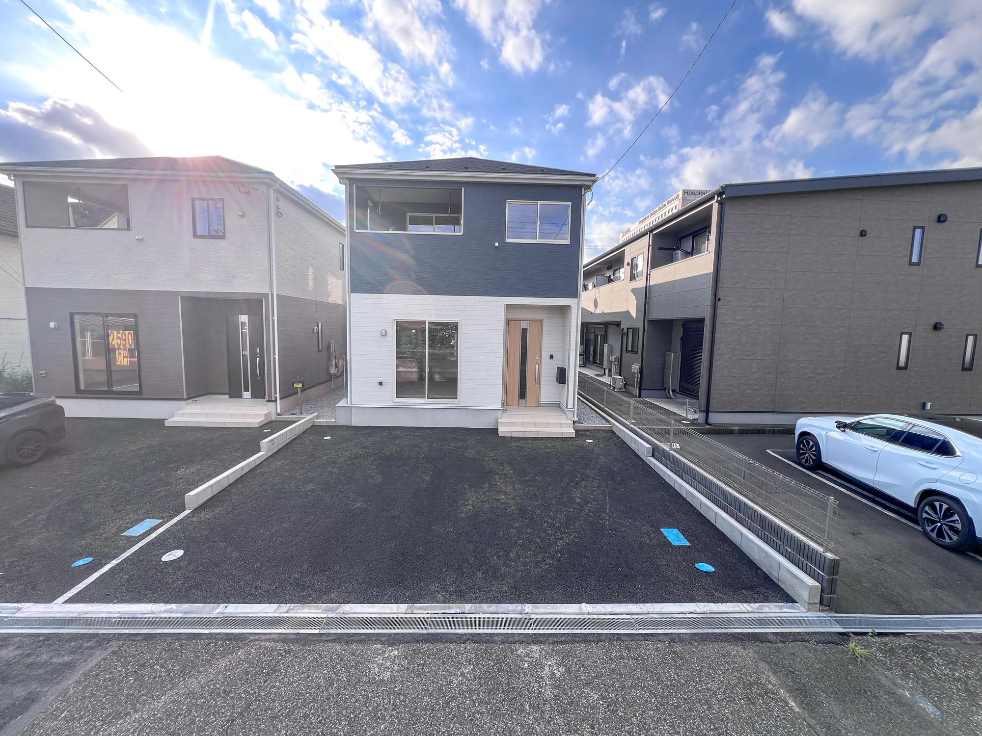 下都賀郡壬生町緑町２丁目の新築一戸建の駐車場|車庫土間施工、駐車2台可能です(^^♪