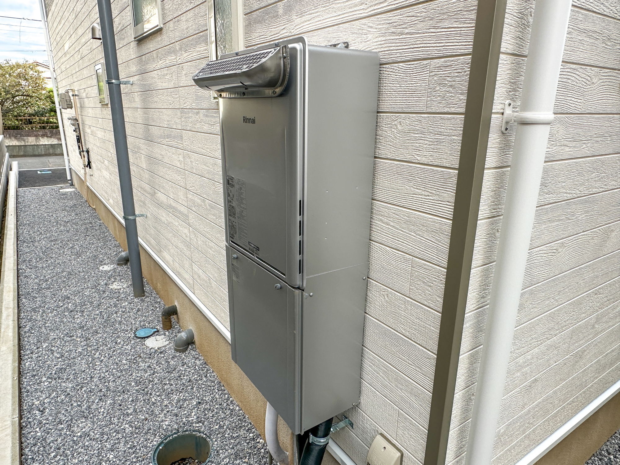下都賀郡壬生町緑町２丁目の新築一戸建の発電・温水設備|月々のガス代が優しい高効率給湯器♪