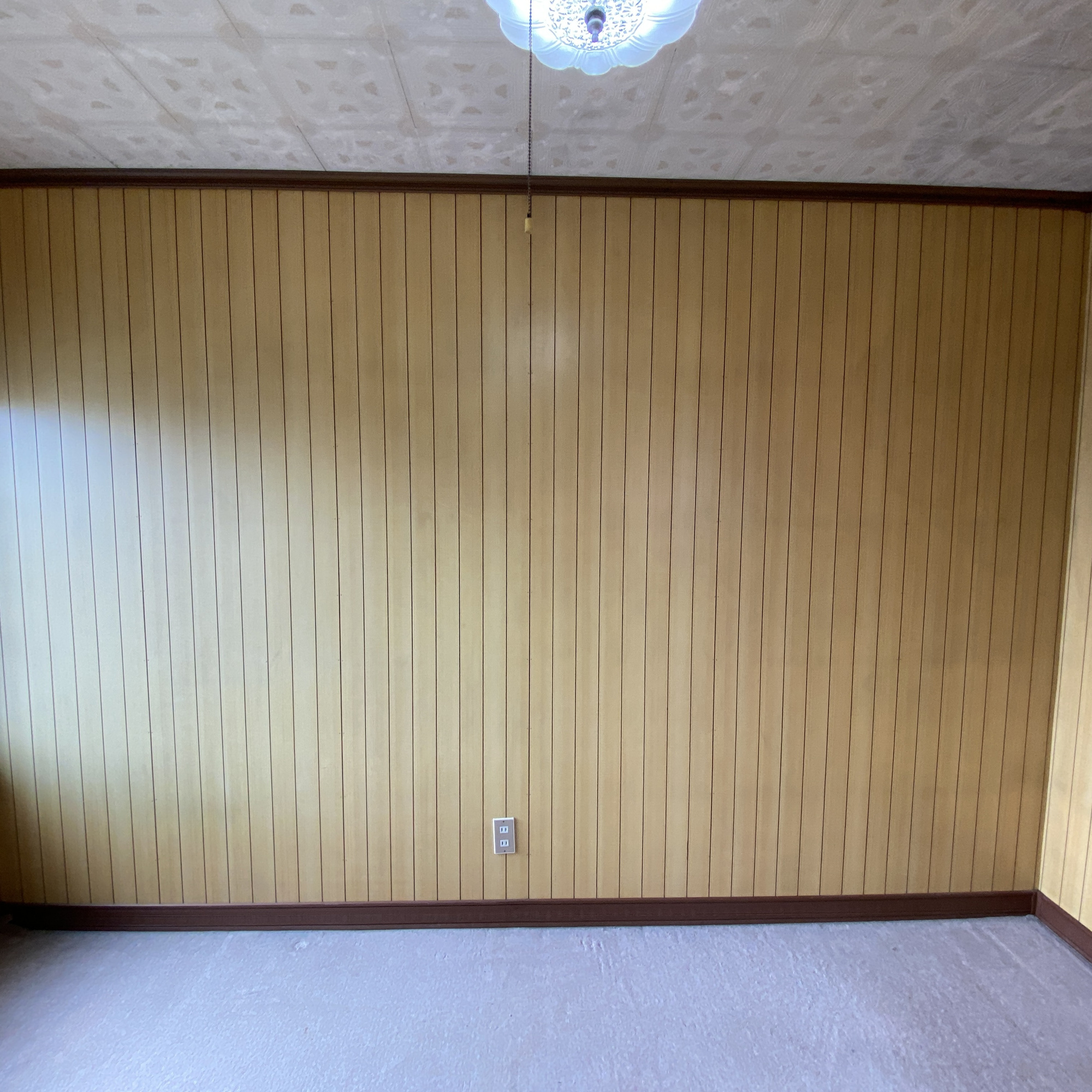 室蘭市高砂町1丁目24-3　中古住宅の洋室
