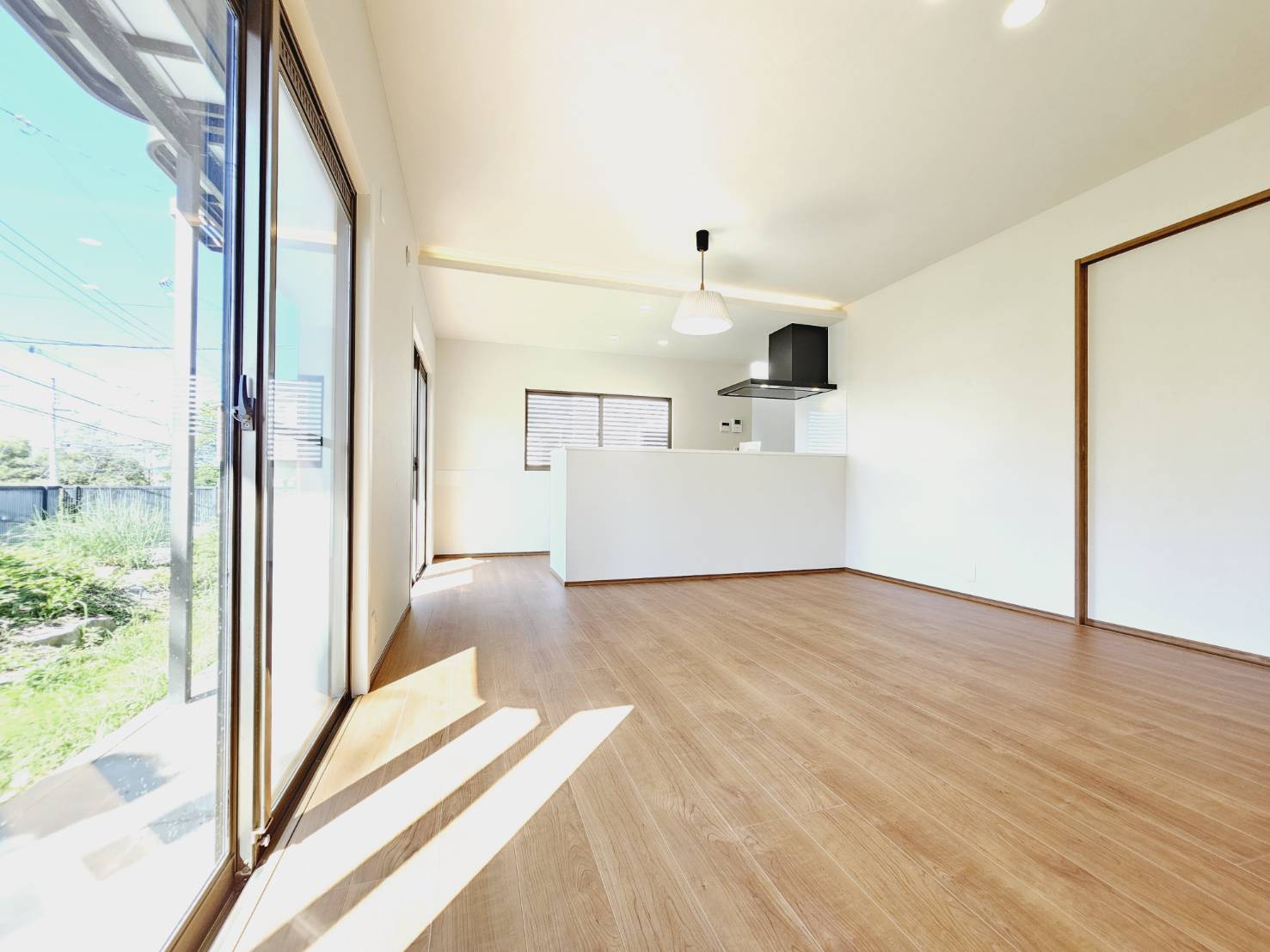 南落合１丁目戸建の居間・リビング