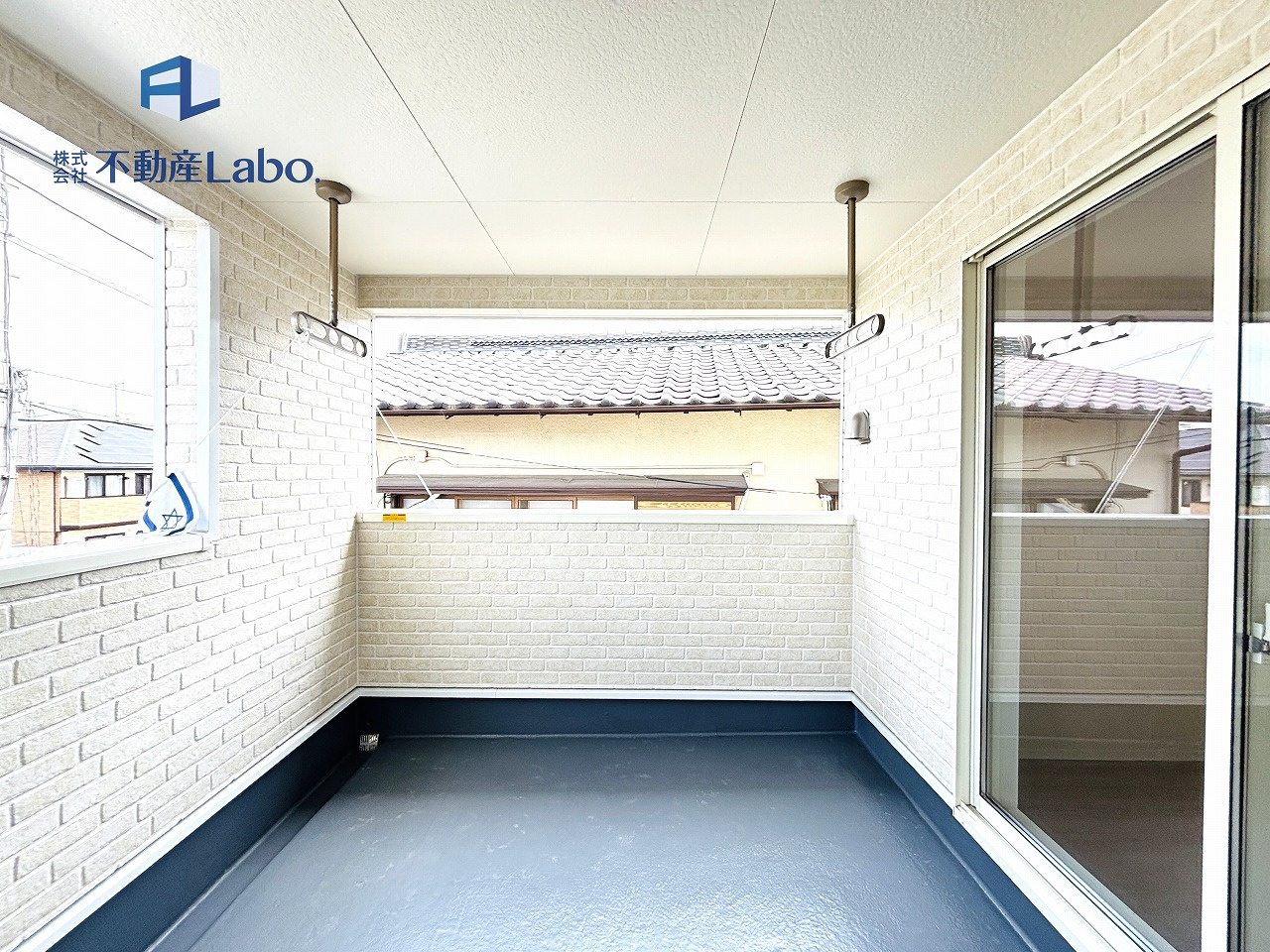 クレイドルガーデン　富士宮市貴船町第1　全2棟のバルコニー|●インナーバルコニー●
屋根付きのインナーバルコニーは、急な雨が降ってしまっても安心♪