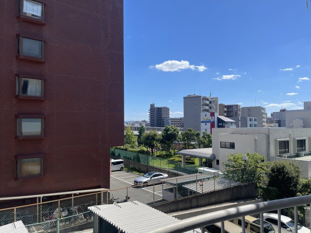 コープ野村江坂台の展望