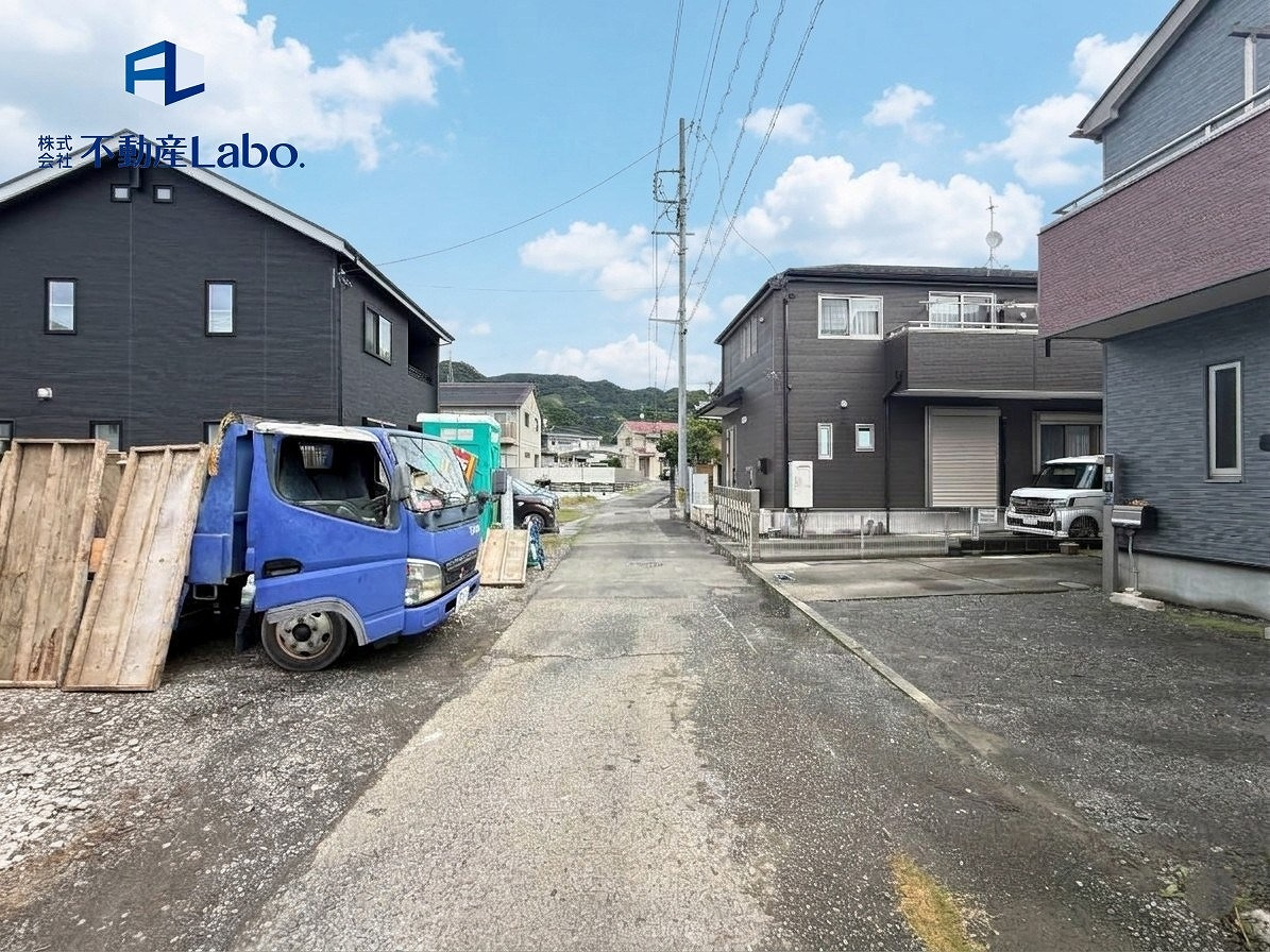 葵区　北5丁目5期　全1棟の前面道路含む現地写真|徒歩圏内にしずてつストア、ウエルシアがあるのでうれしいですね♪