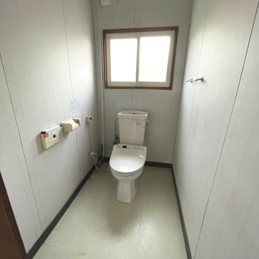 登別市富士町5丁目8-1　平屋中古住宅のトイレ