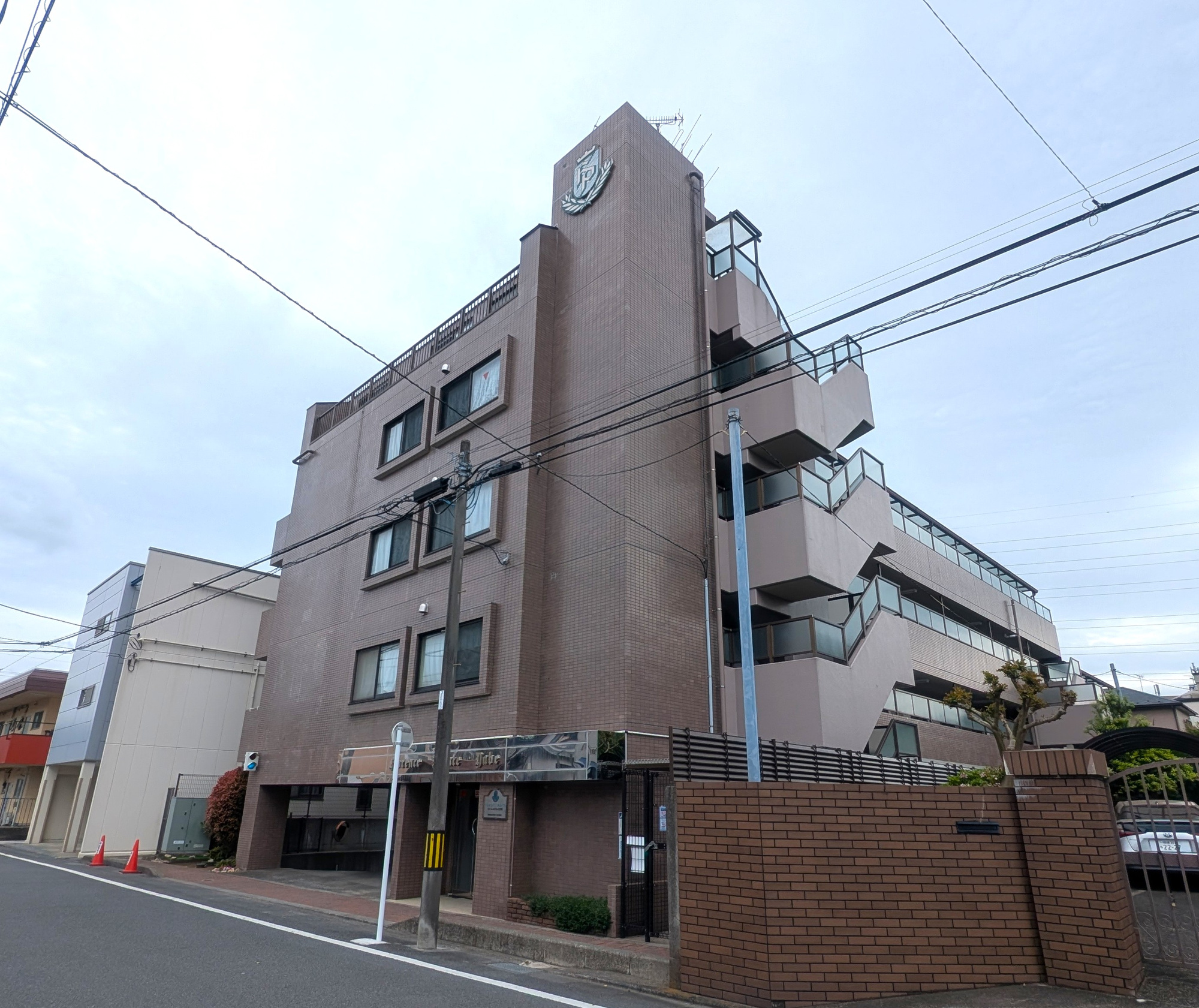 フローレンスパレス矢部の外観