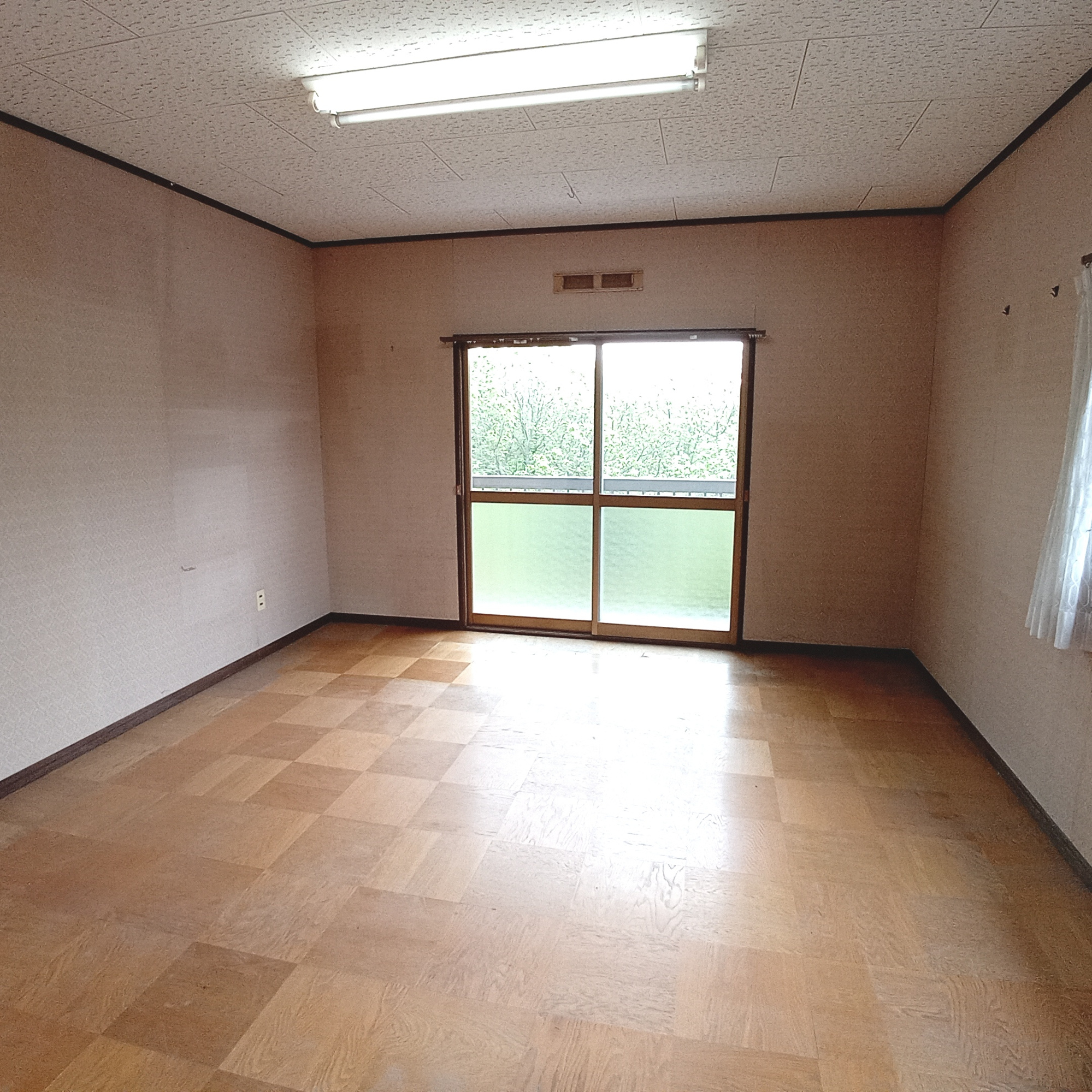 室蘭市白鳥台4丁目40₋6　中古住宅の和室