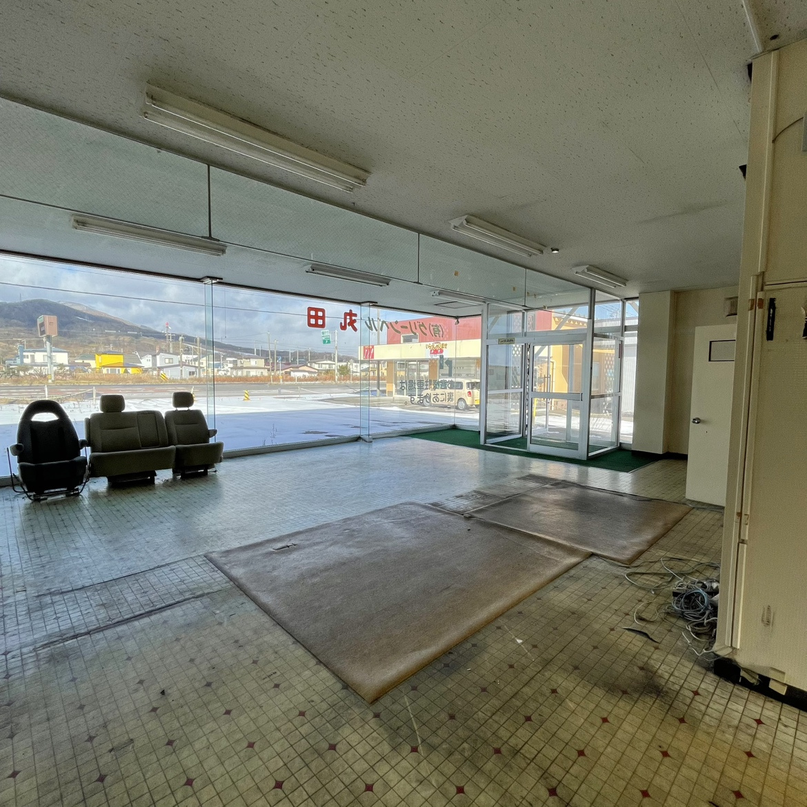 登別市大和町1丁目9-2　他7筆　店舗付事務所のその他