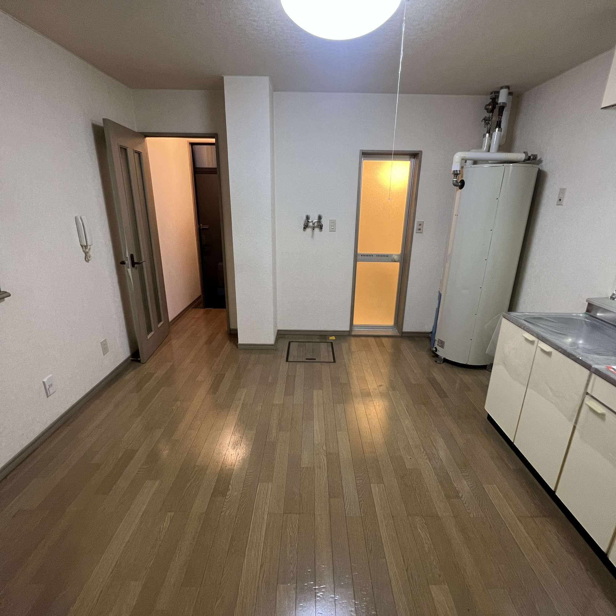 室蘭市高砂町4丁目34-3　ハイツT　の居間・リビング|1階