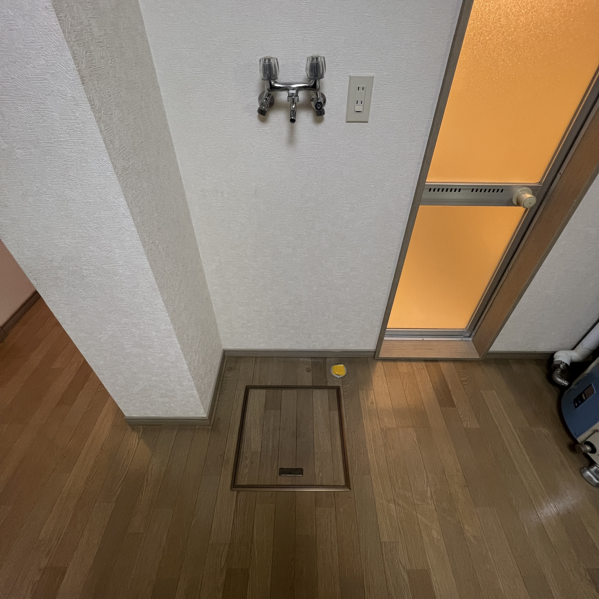 室蘭市高砂町4丁目34-3　ハイツT　のランドリースペース|1階