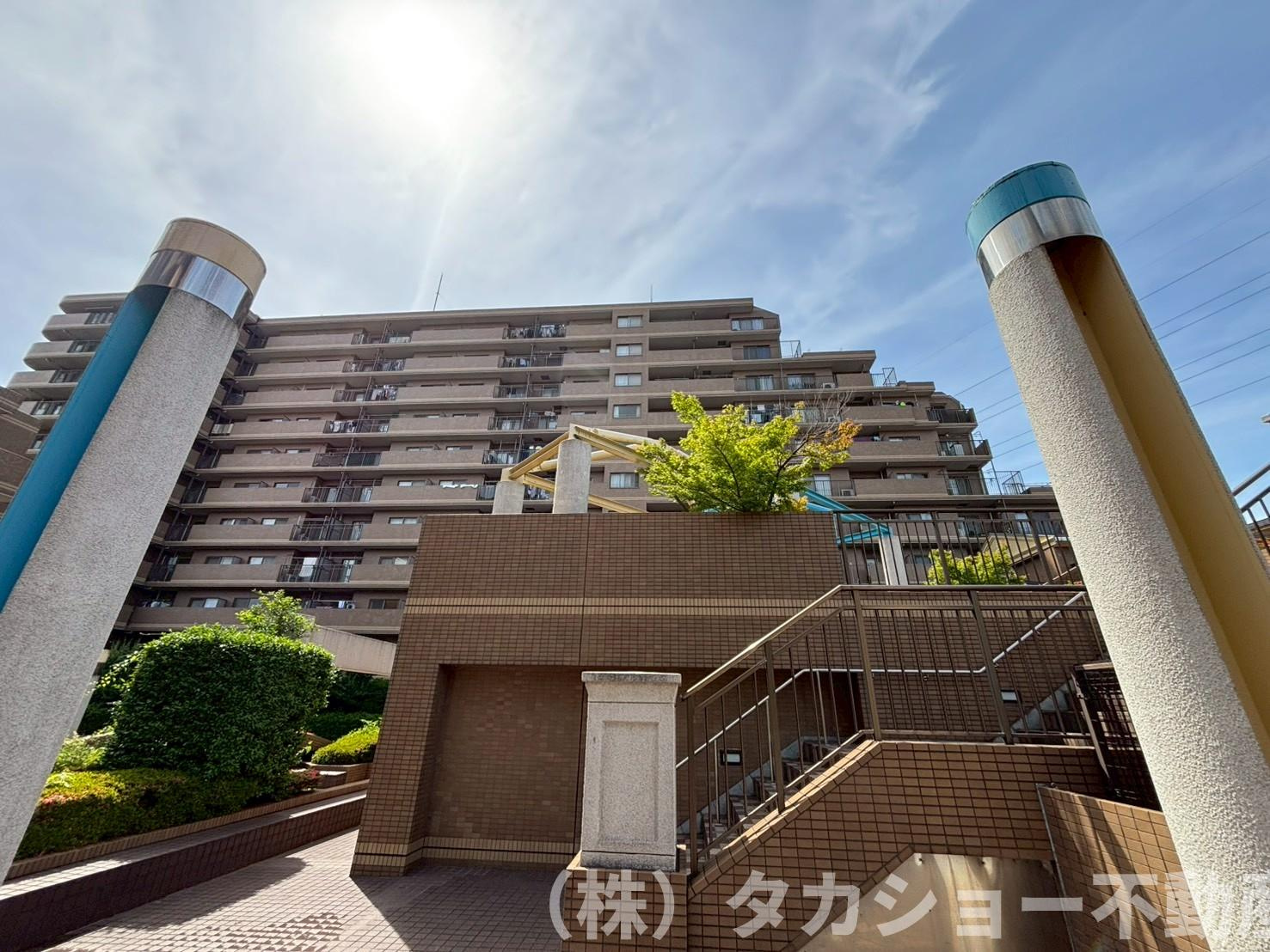 モアクレスト千葉　A棟の外観
