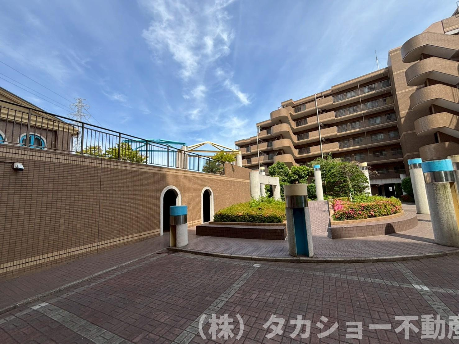 モアクレスト千葉　A棟の外観
