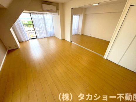 モアクレスト千葉　A棟の居間・リビング
