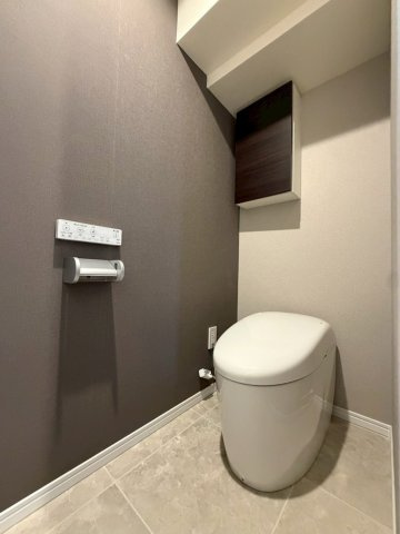 フドウ横須賀三笠ハイツのトイレ|コンパクトで使いやすいトイレです