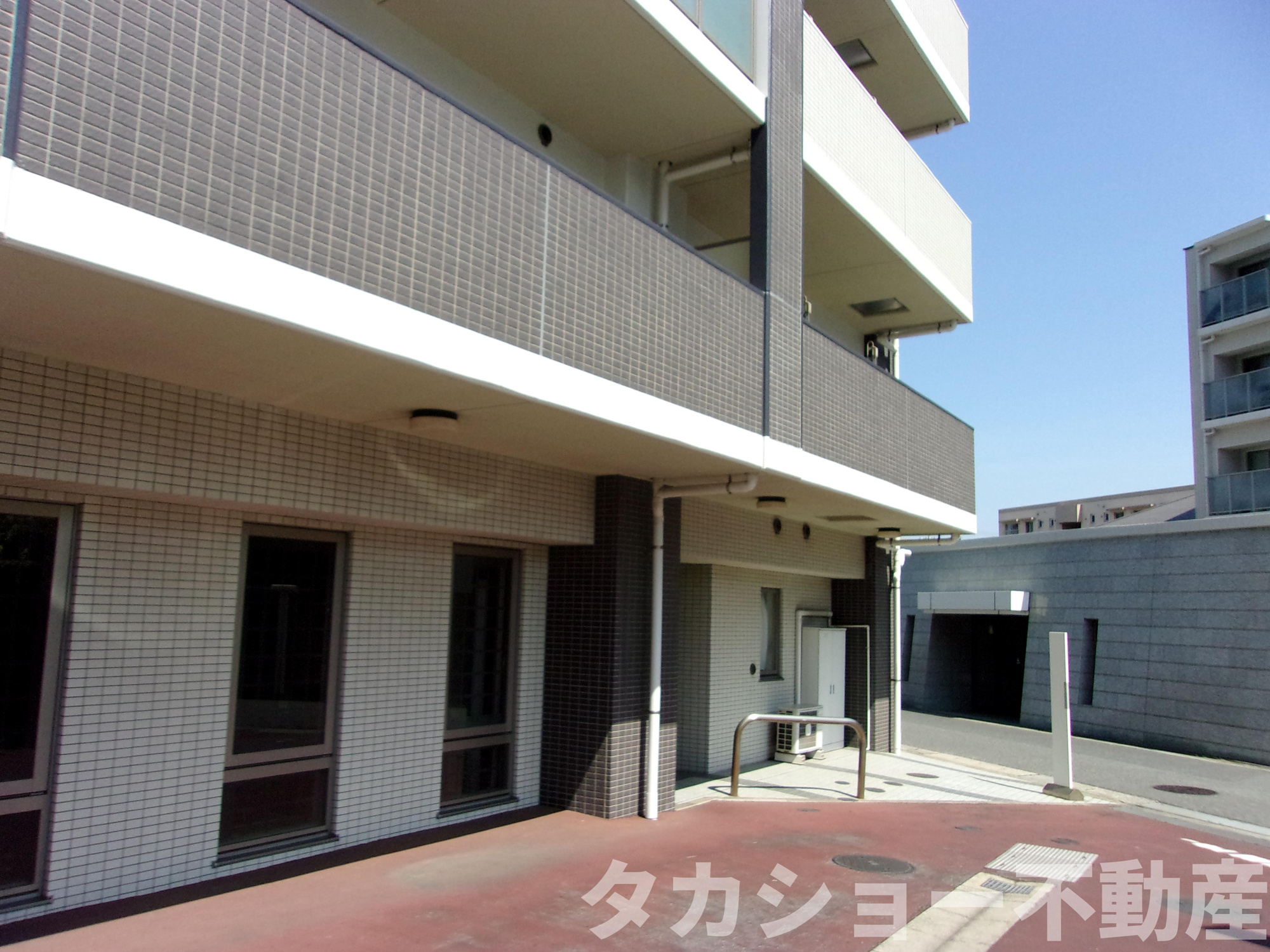 レクセル稲毛パークスの外観