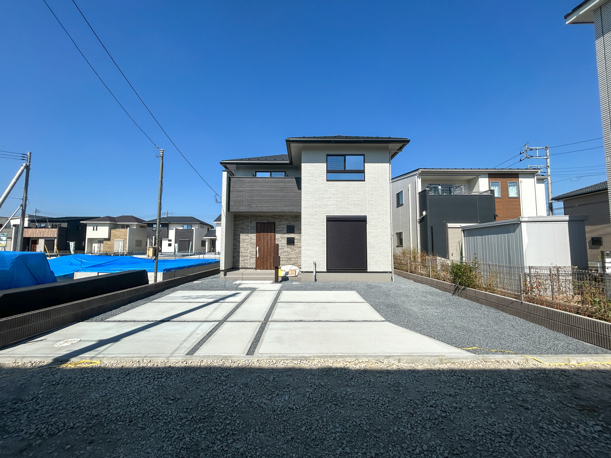 前橋市箱田町第9期　新築住宅全7棟の駐車場|車庫土間施工済みです(^^♪