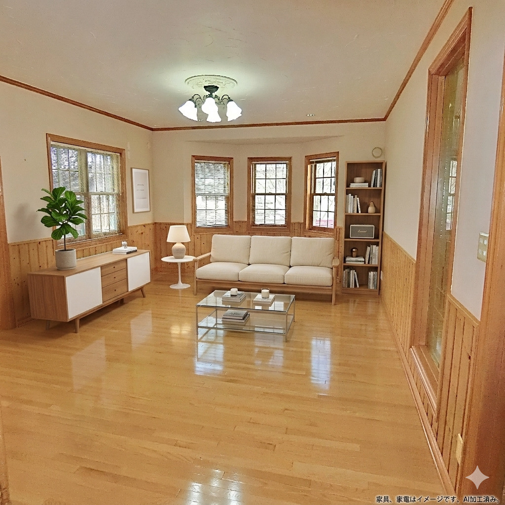室蘭市高砂町４丁目5-4　中古住宅の居間・リビング