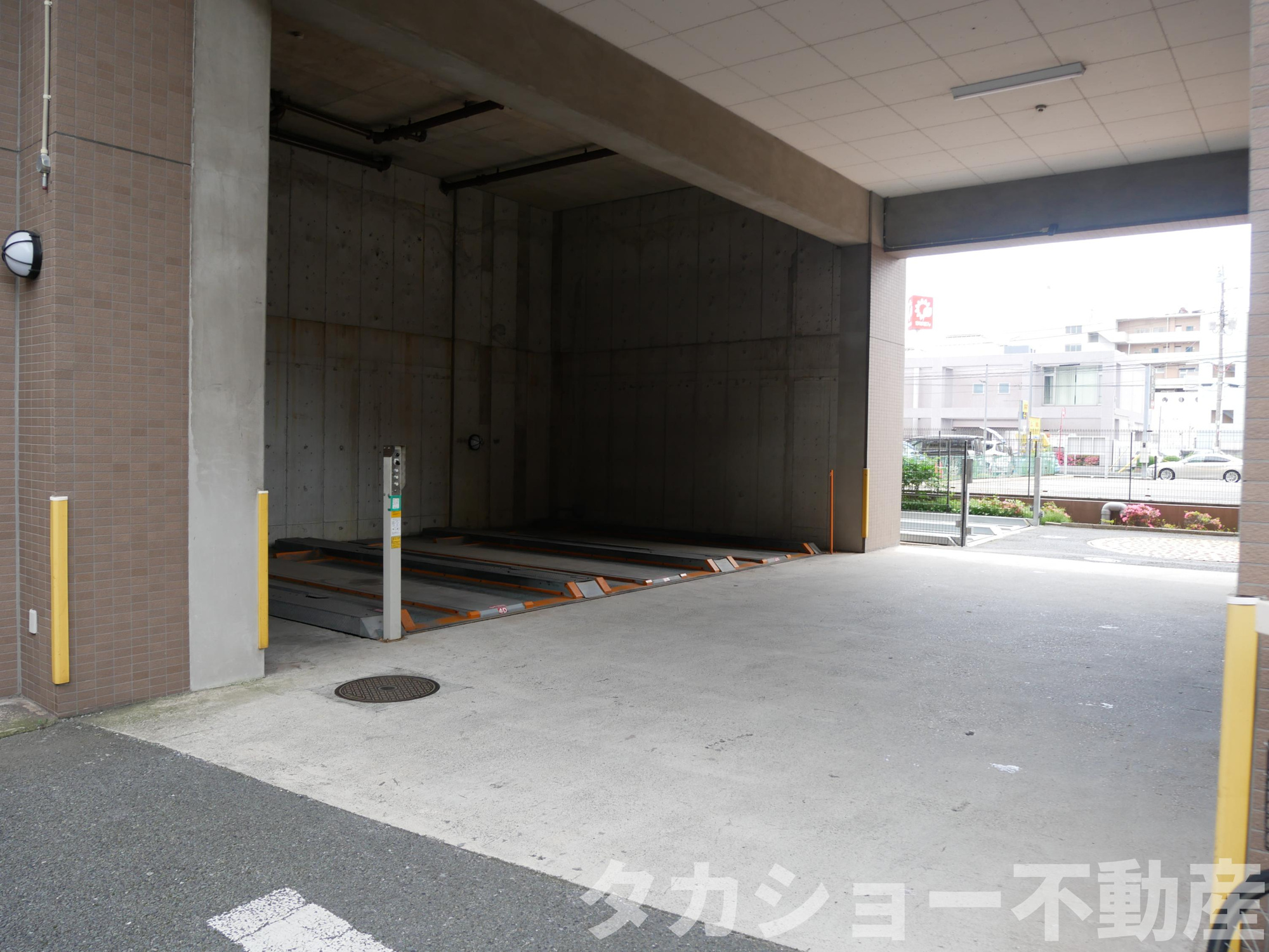 ダイアパレス京葉蘇我Ⅲの駐車場|駐車場に車を止められます