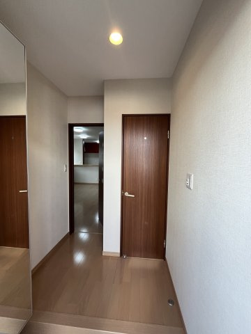 大阪府藤井寺市大井5-18-8の玄関|シンプルで使いやすい玄関です