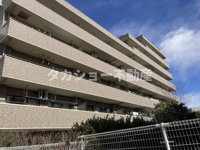 ライオンズマンション千葉山王の外観