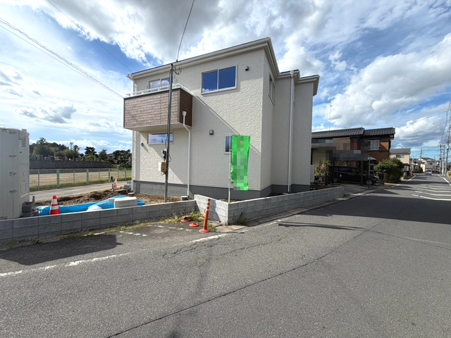 久喜市下早見（全1棟）前面道路