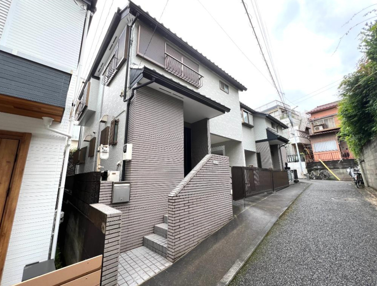 横浜市神奈川区大口仲町 中古戸建て【仲介手数料無料】の外観
