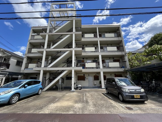 東花園マンションの外観|建物外観を気になさる方へ、見た目の良い物件です