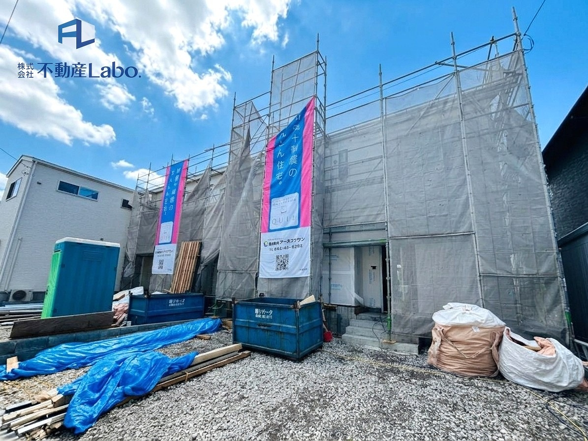 クレイドルガーデン　清水区江尻台町第3　全2棟の外観|前面道路東側からのお写真です♪
道路設置距離が広いので、駐車は最大並列3台可能です！