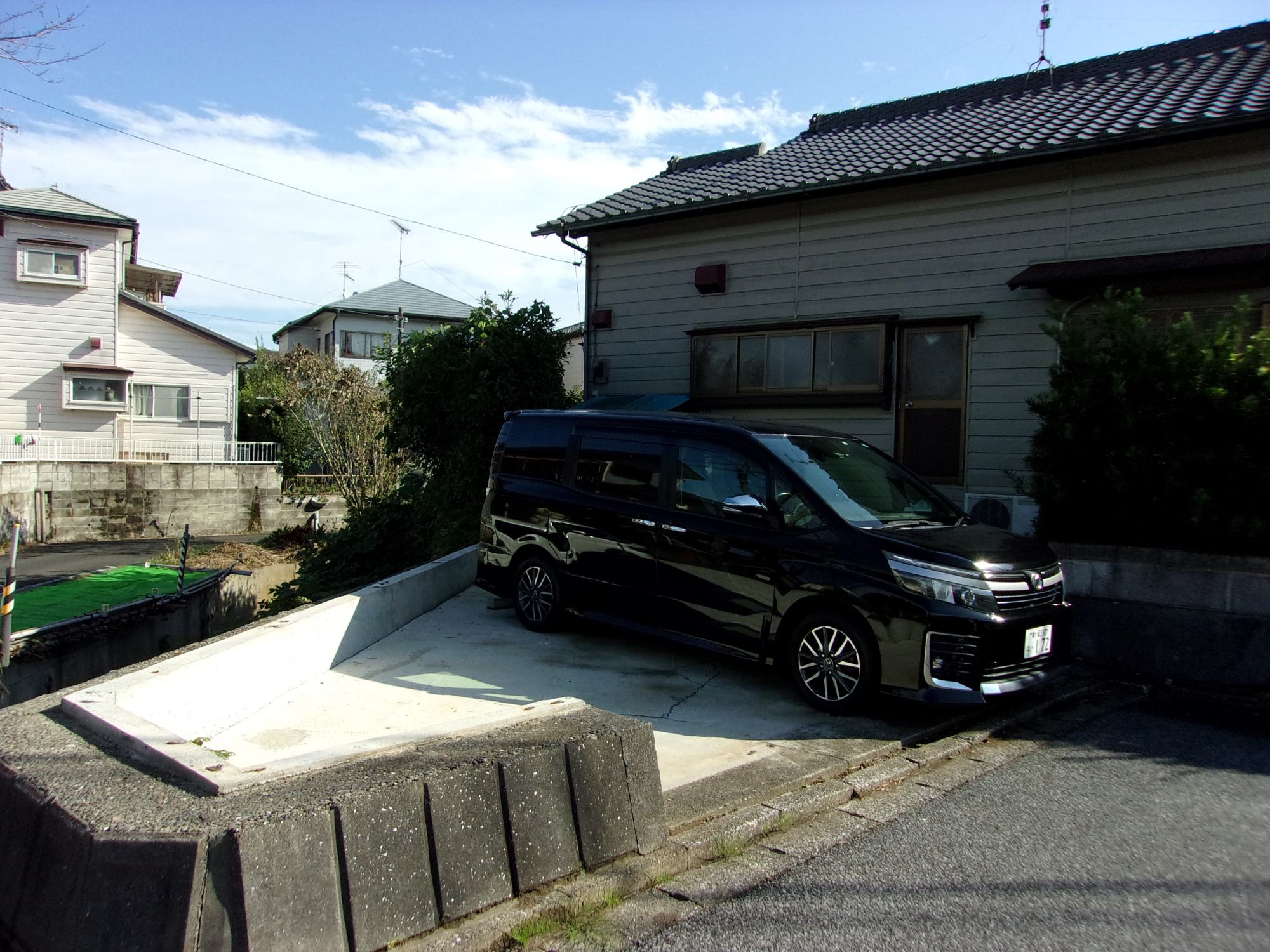 市原市上高根　中古戸建（平屋）の駐車場
